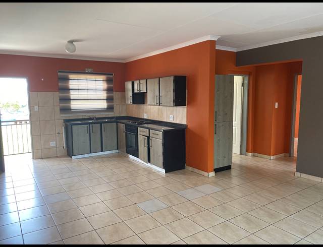 2 BEDROOM SECTIONAL TITLE FOR SALE IN RAVENSWOOD